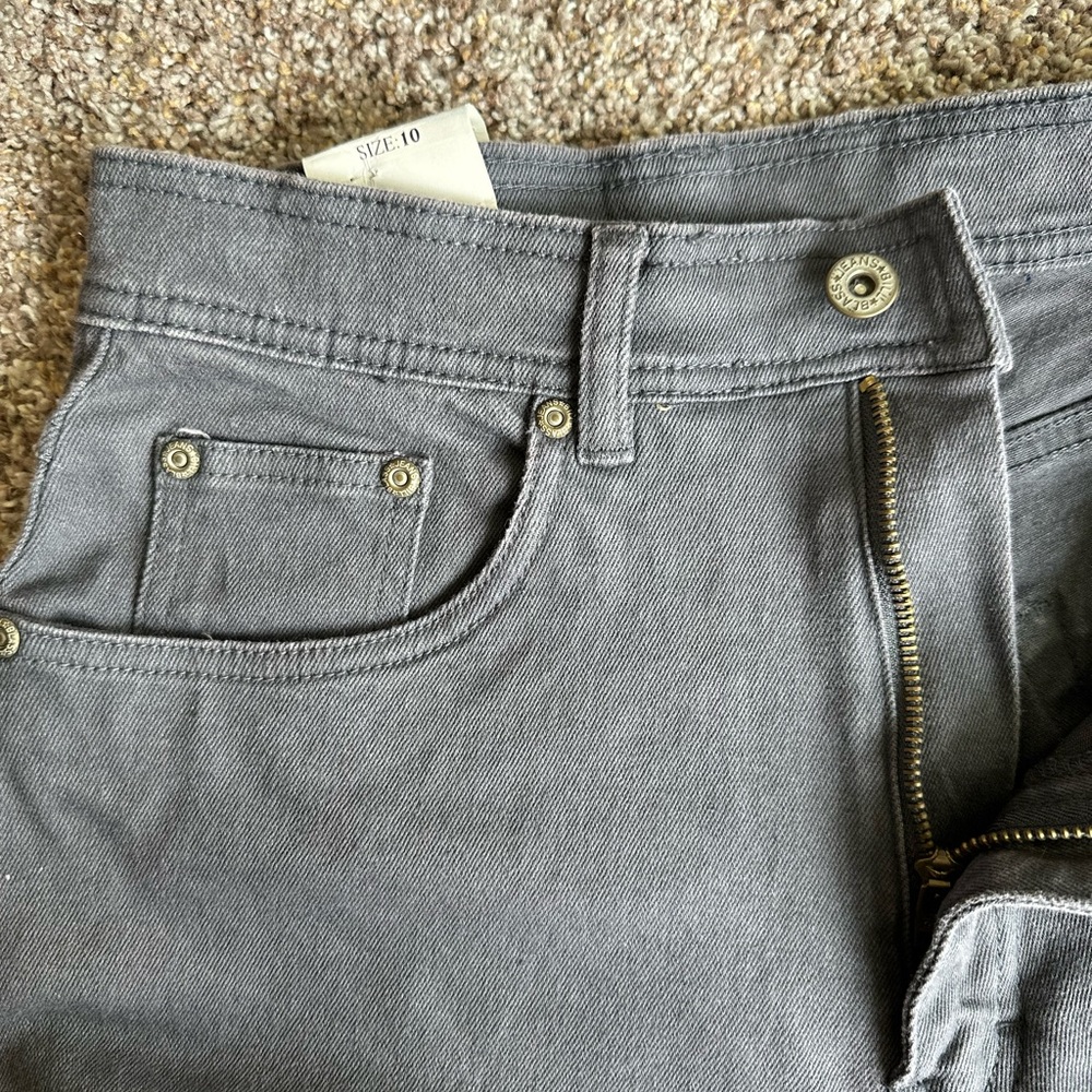 VINTAGE Bill Blass cropped jeans NWT women’s size 10